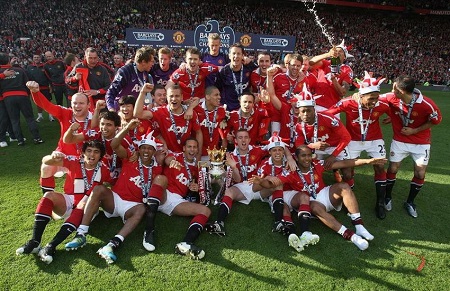 英超最惨土豪队？被6豪门抢走9大猎物！能踢欧冠夏窗却遭曼联3杀.